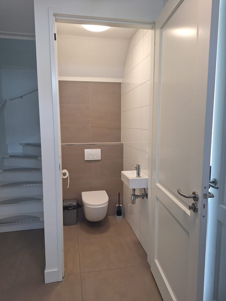 Vrijstaande woning te koop: Zeedijk 2-553, Uitdam