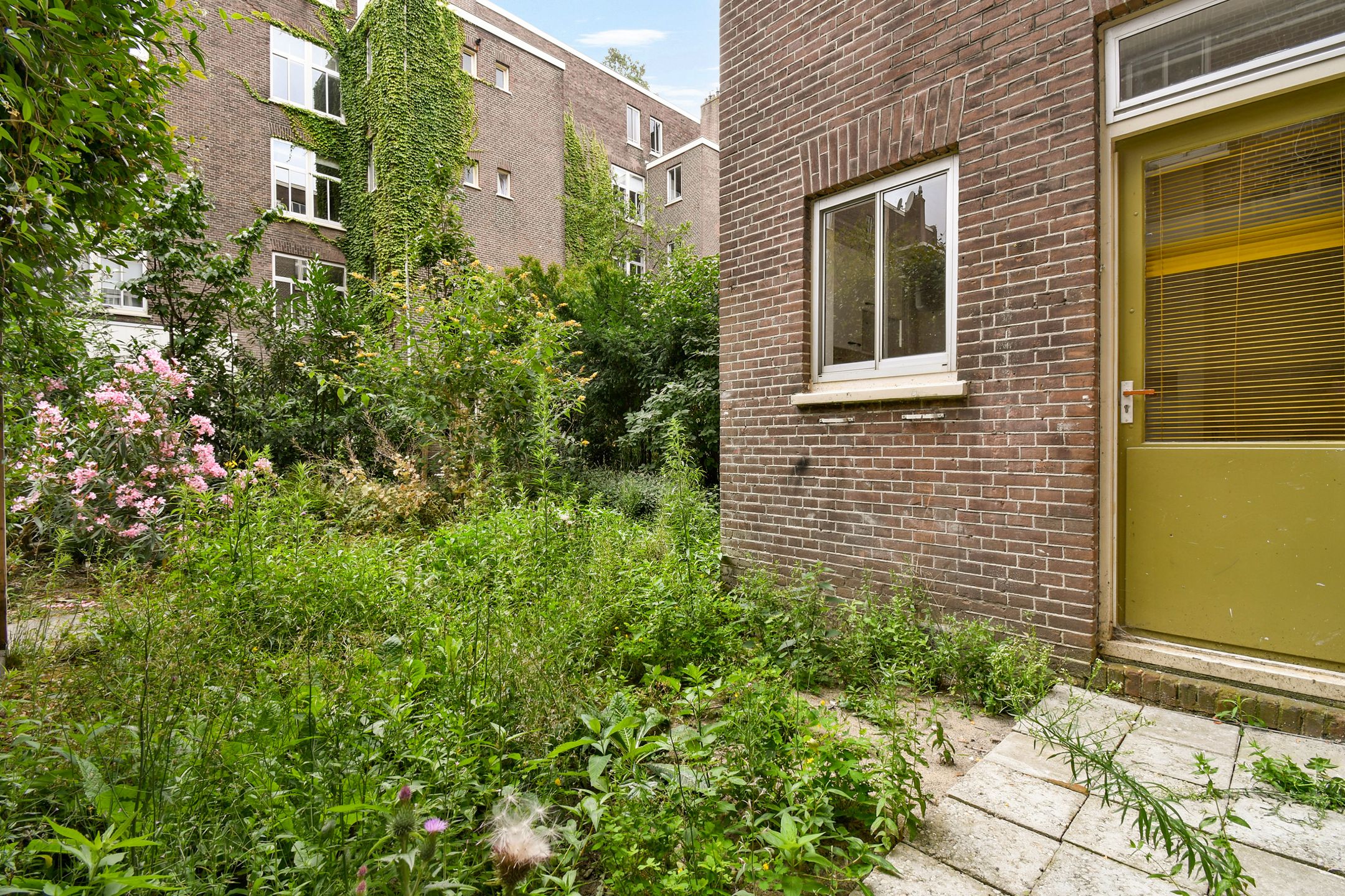 Photo 12 of Van Reigersbergenstraat 71-H