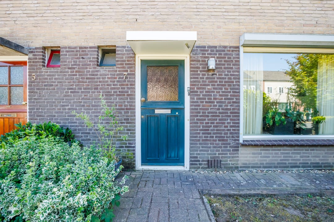 Photo 17 of Prins Bernhardstraat 7