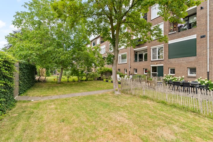 Foto 4 van Juliana van Stolberglaan 22
