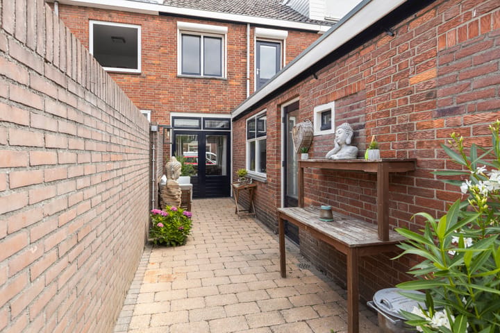 Tussenwoning te koop: Ridderstraat 43, Tilburg