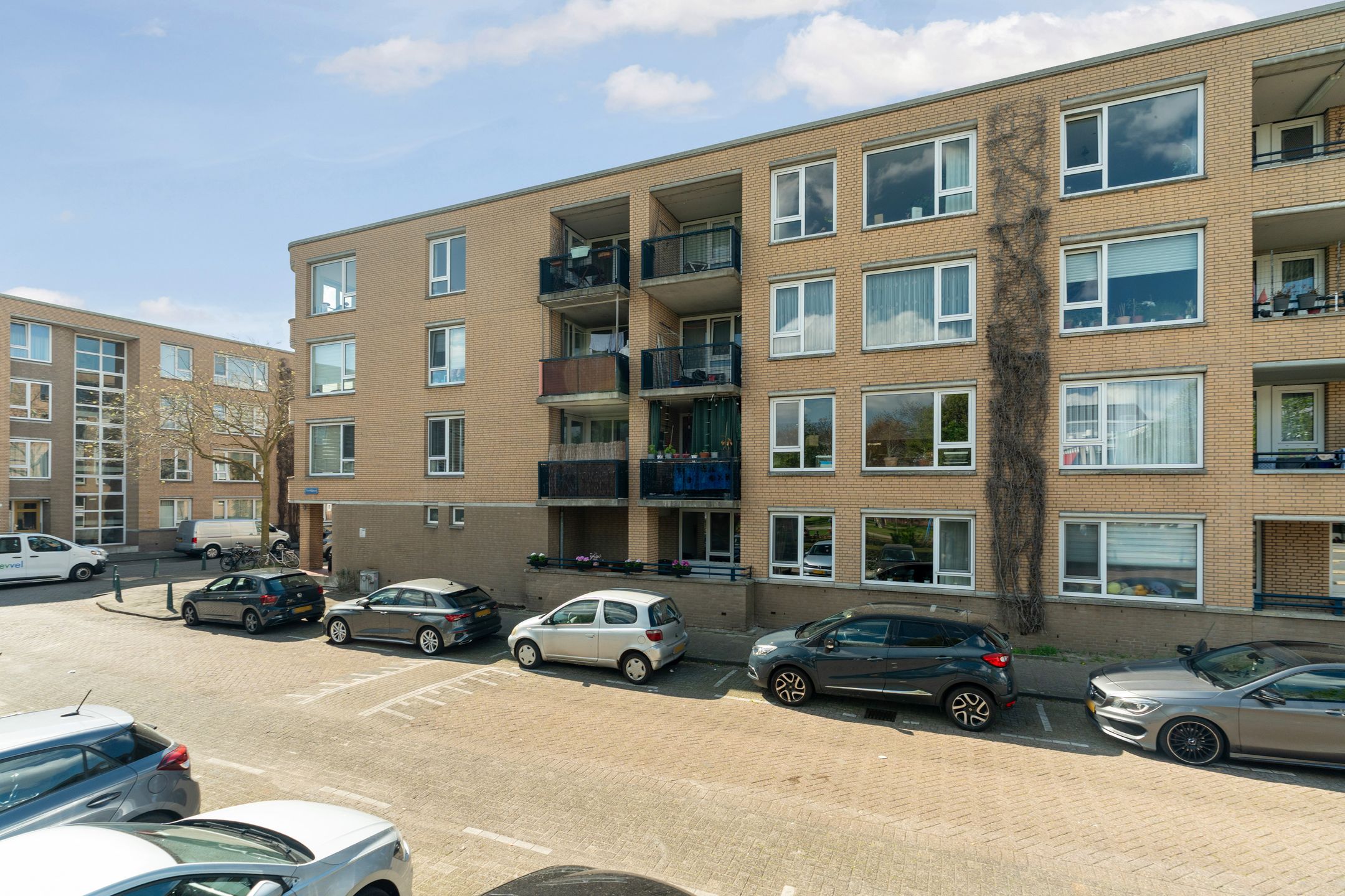 Foto 48 van Woelwijkstraat 57