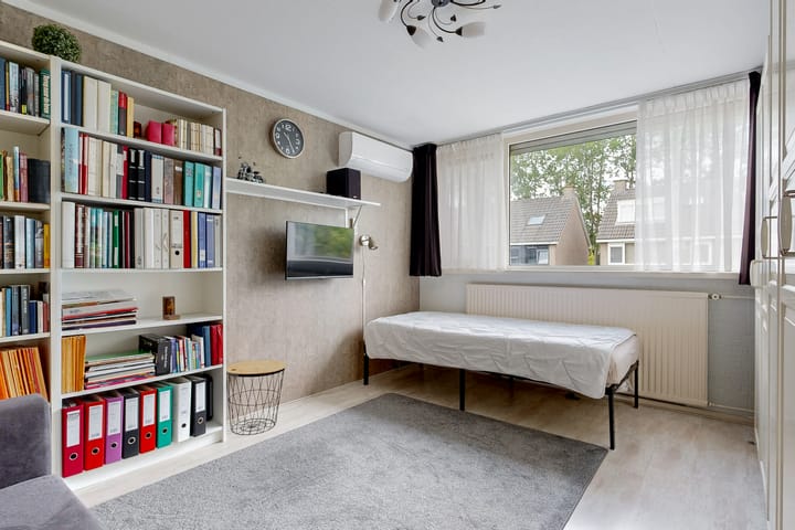 Tussenwoning te koop: Nijhofflaan 36, Uithoorn