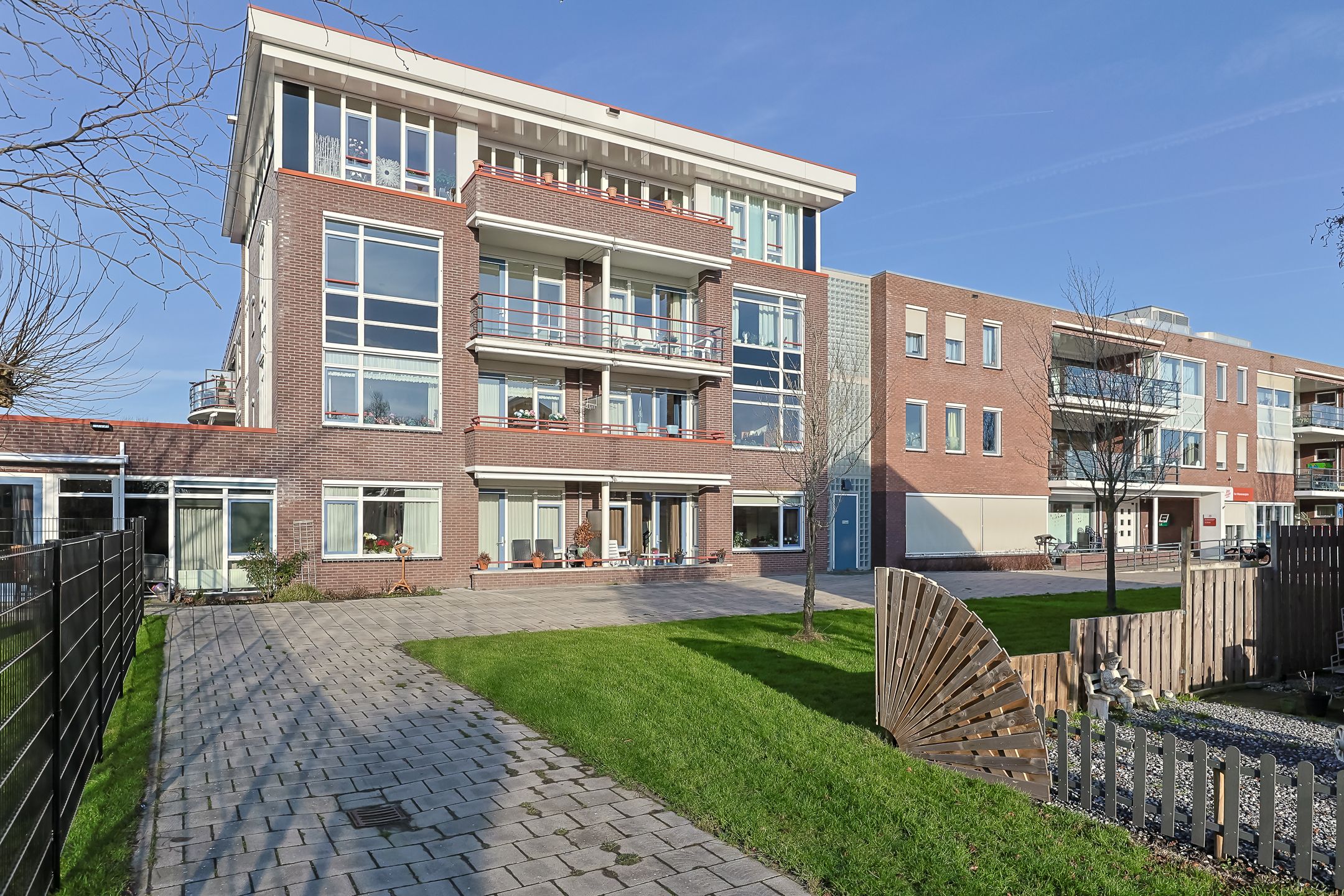 P.C. van Rijnplantsoen 36 
