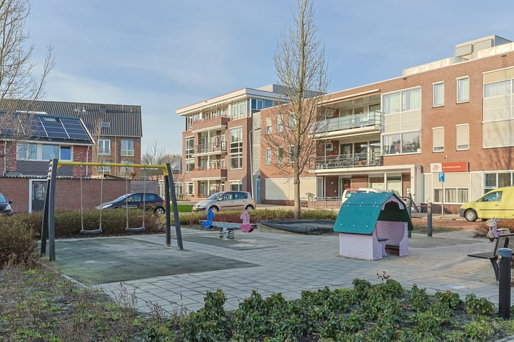 Foto 2 van P.C. van Rijnplantsoen 36