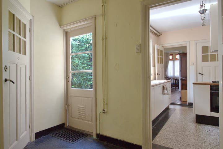 Tussenwoning te koop: Korenbloemstraat 58, Tilburg