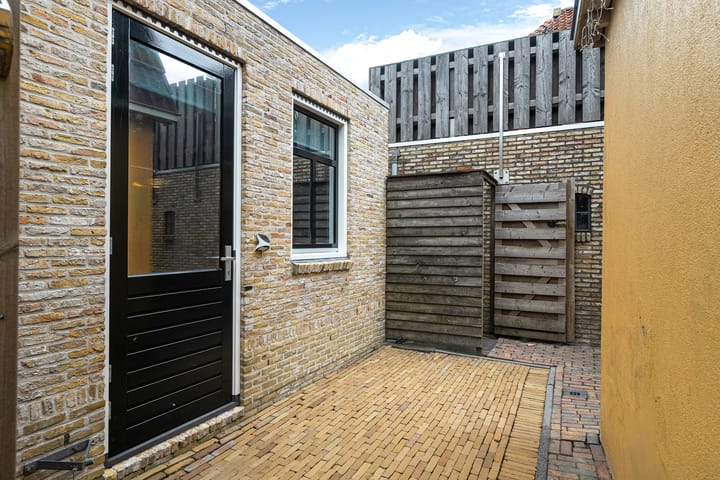 Tussenwoning te koop: Mastenbroek 6, Scharnegoutum