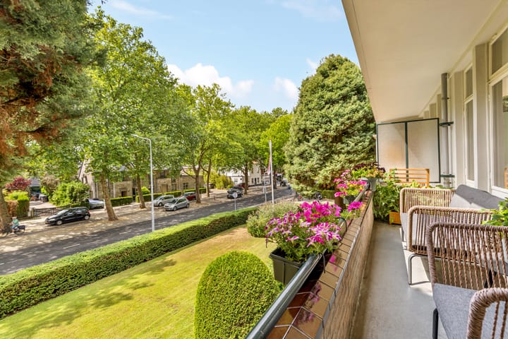 Appartement te koop: Lambertus Hortensiuslaan 14, Hilversum