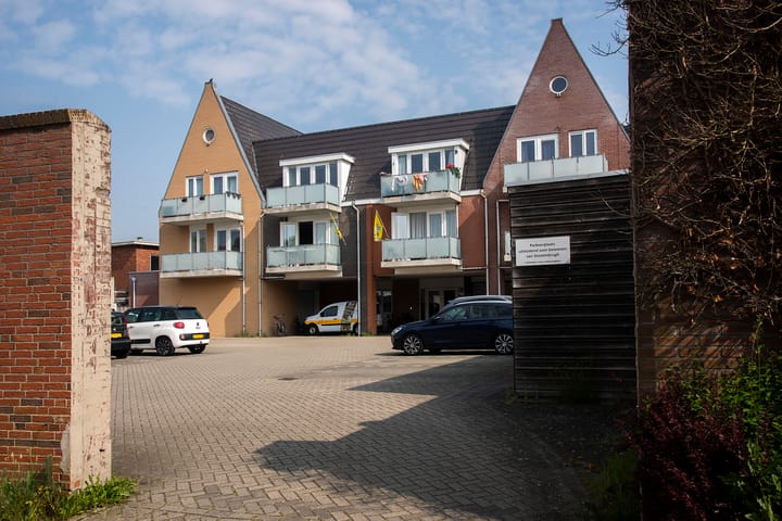 Appartement te huur: Grotestraat 149-11, Goor