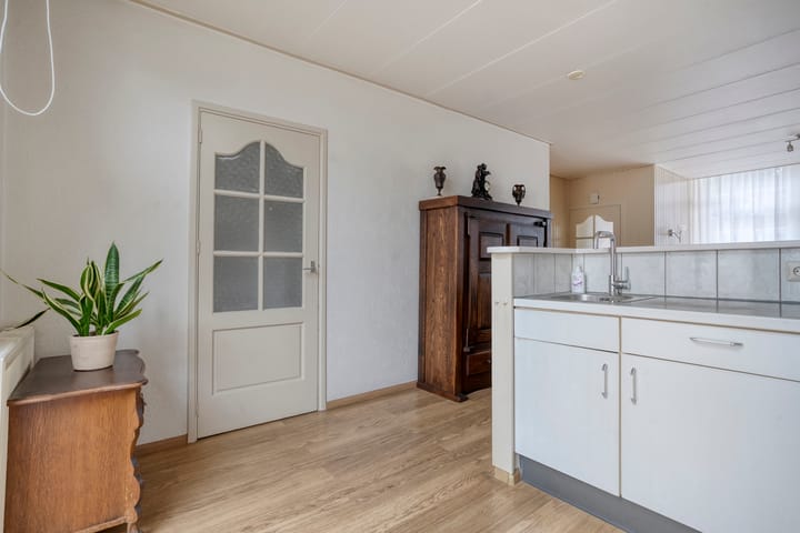 Tussenwoning te koop: Woldstraat 91, Meppel
