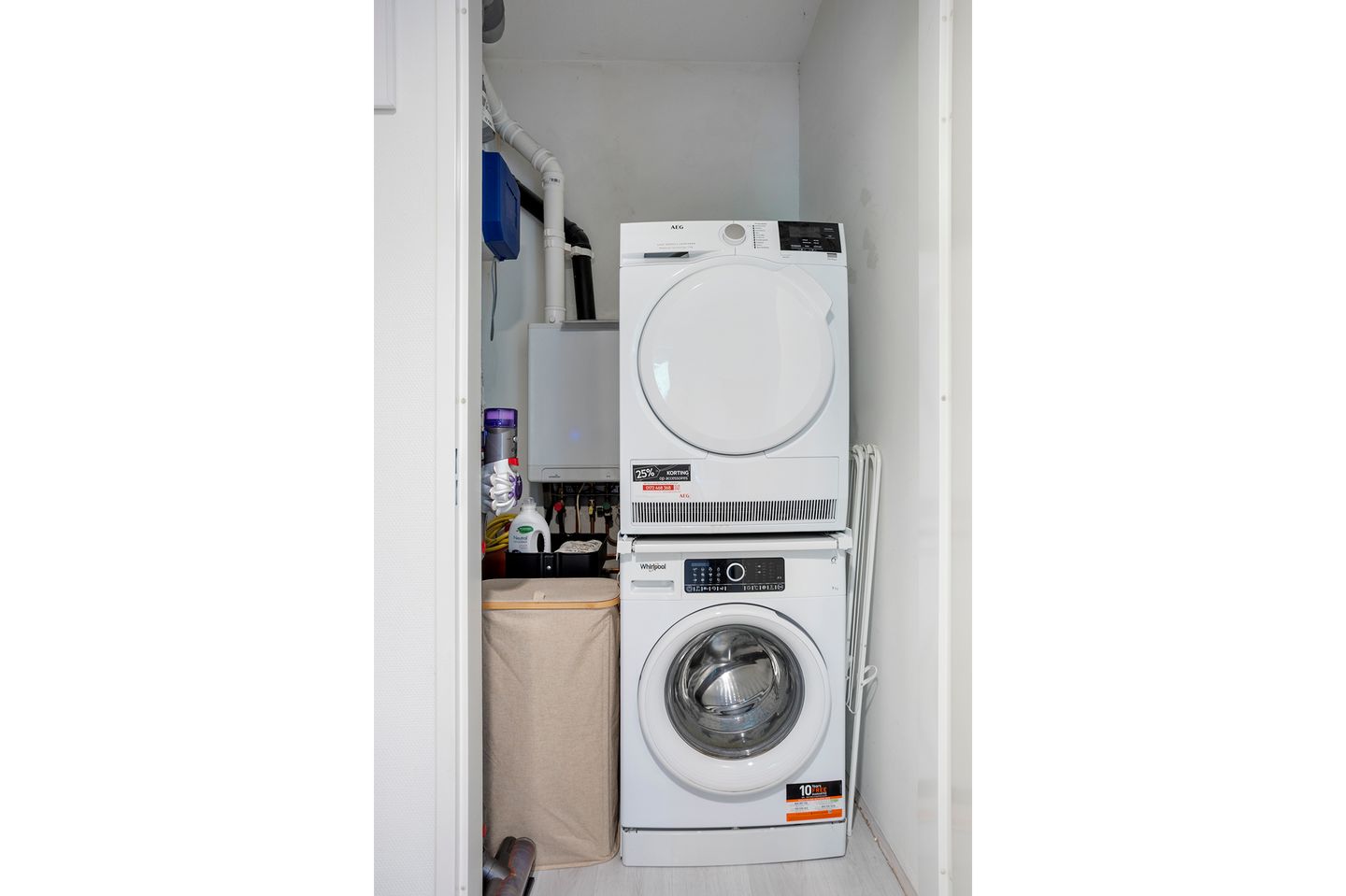 Photo 19 of Treubstraat 10-F001