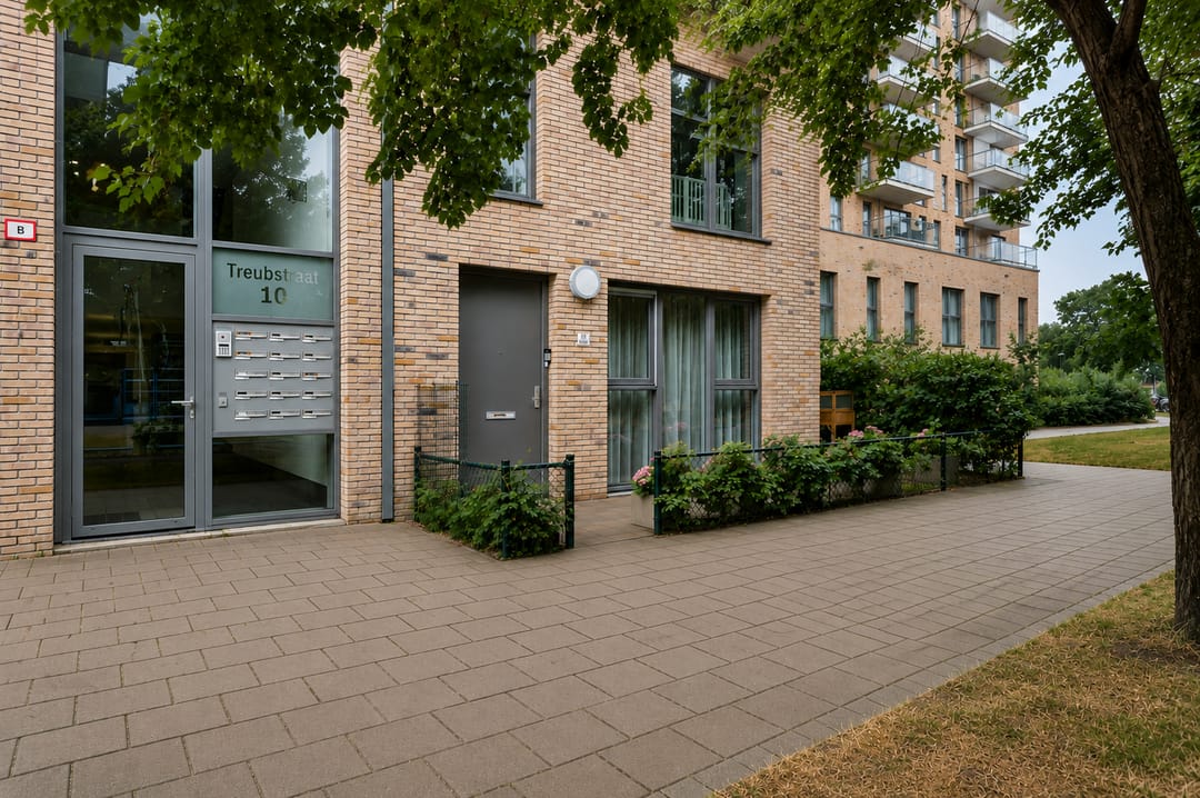 Photo 23 of Treubstraat 10-F001