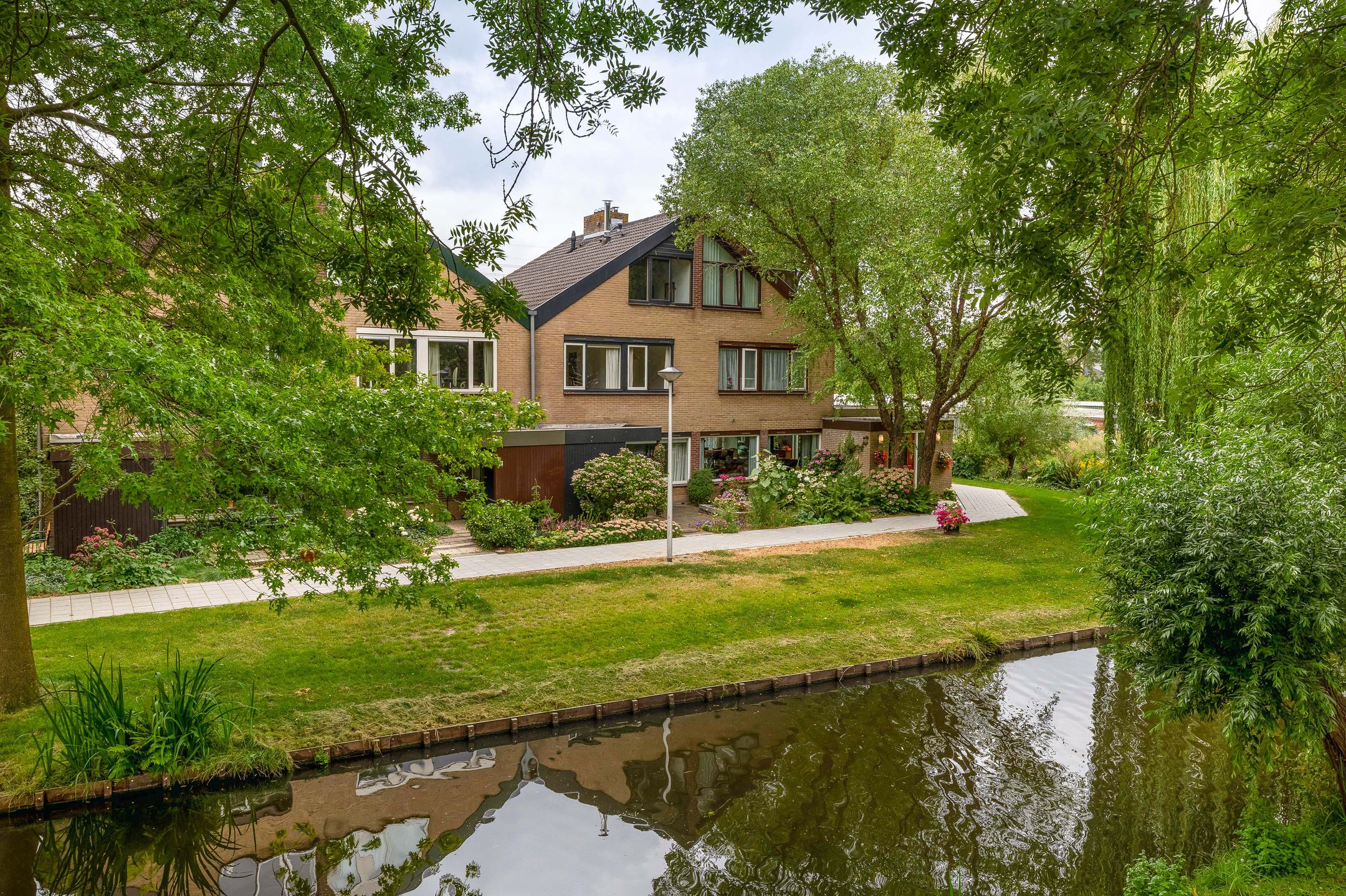Photo 39 of De Wielewaal 14