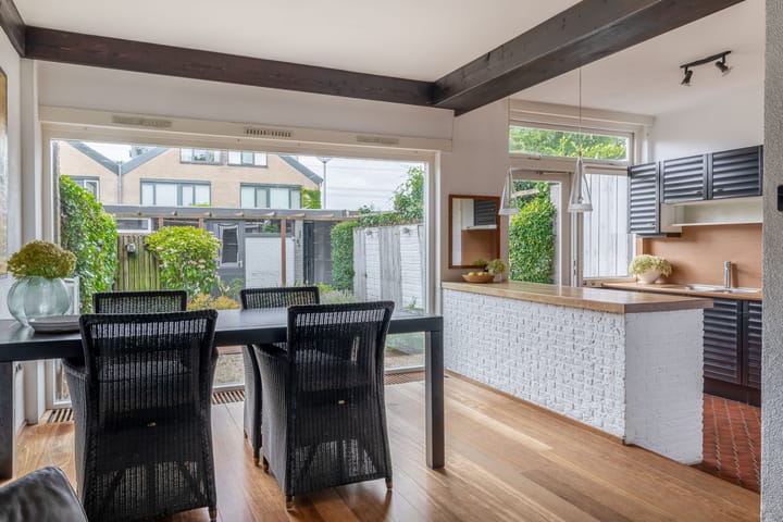 Tussenwoning te koop: De Wielewaal 14, Zevenhuizen (Zh)