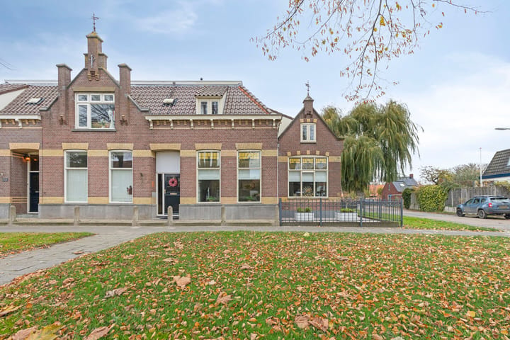 Hoekwoning te koop: Plantsoen 28, Lage Zwaluwe