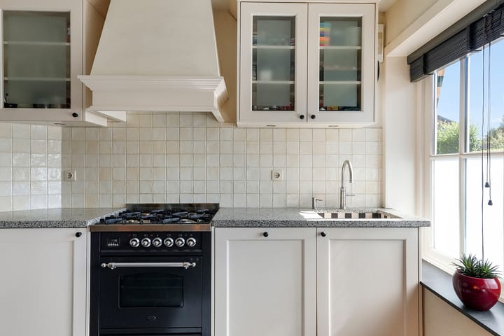 Tussenwoning te koop: Driestweg 23, Bussum