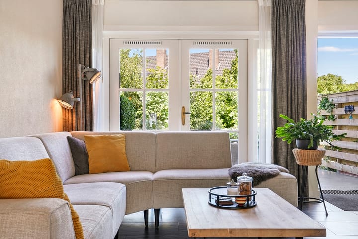 Tussenwoning te koop: Driestweg 23, Bussum