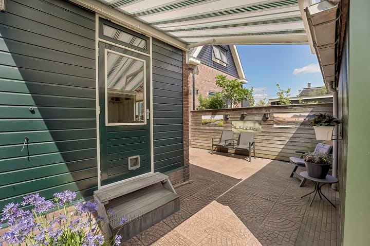 Twee-onder-één-kap te koop: Rijndijk 221, Hazerswoude-Rijndijk