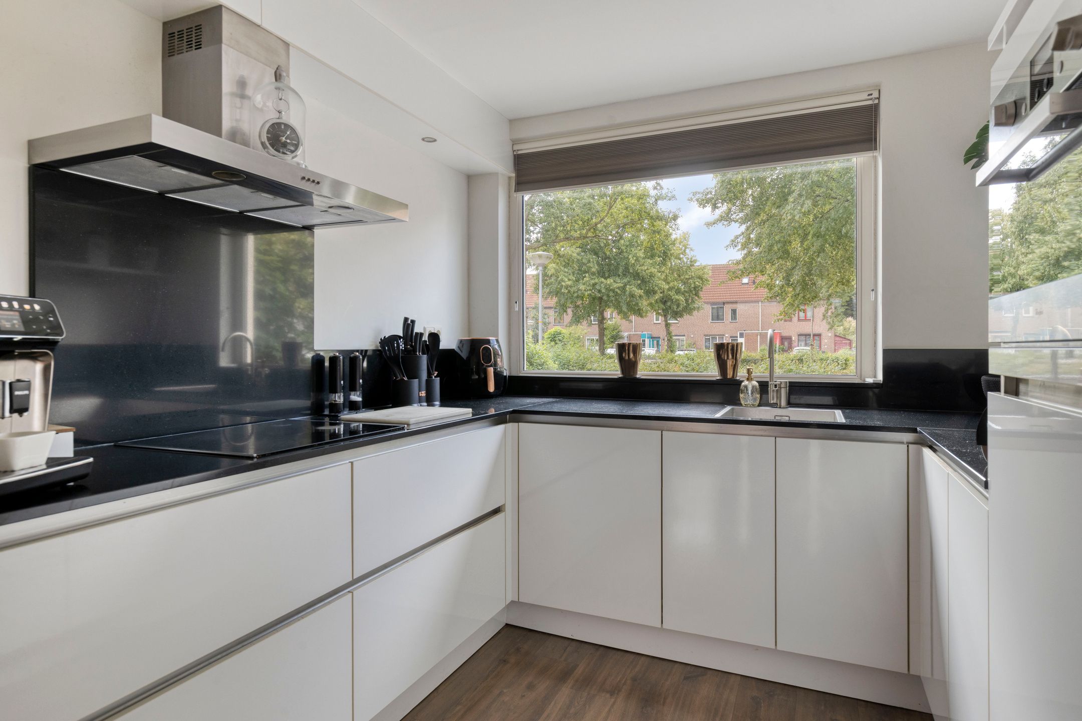 3-bedroom freehold villa in Almere — photo 4 of 5