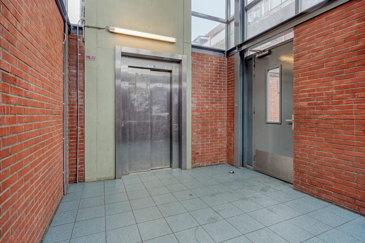 Appartement te koop: Westlandseplein 44, 'S-Gravenhage