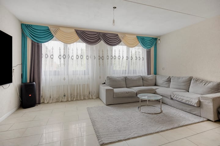 Appartement te koop: Westlandseplein 44, 'S-Gravenhage