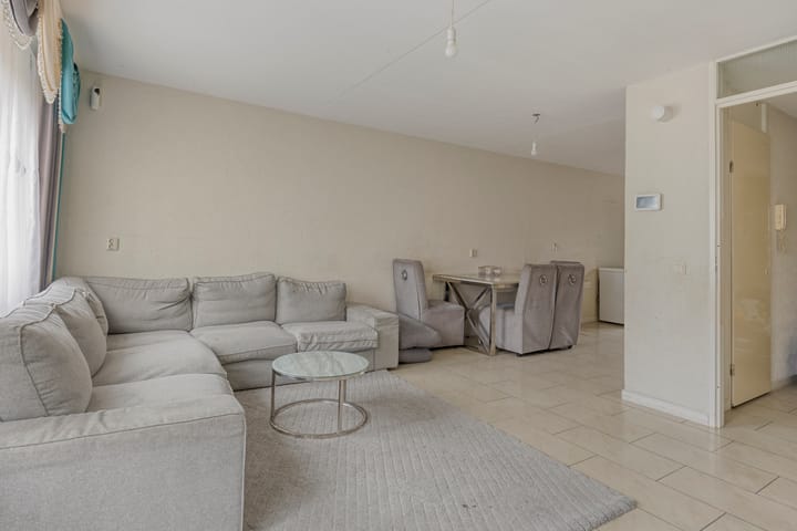 Appartement te koop: Westlandseplein 44, 'S-Gravenhage
