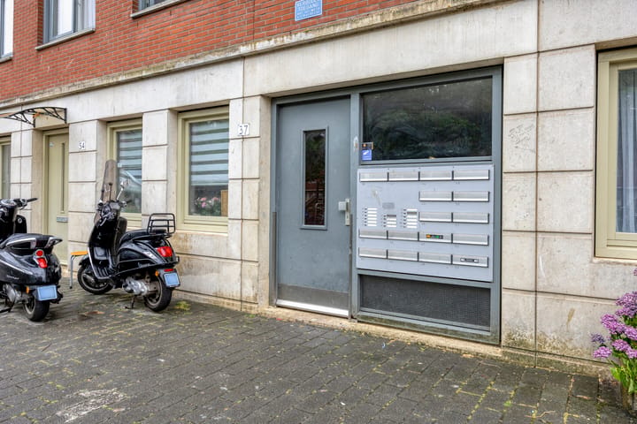 Appartement te koop: Westlandseplein 44, 'S-Gravenhage