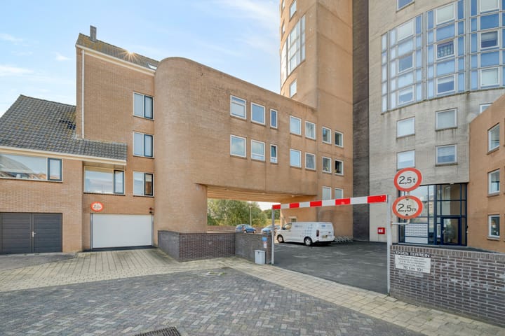 Foto 5 van Andromeda 100