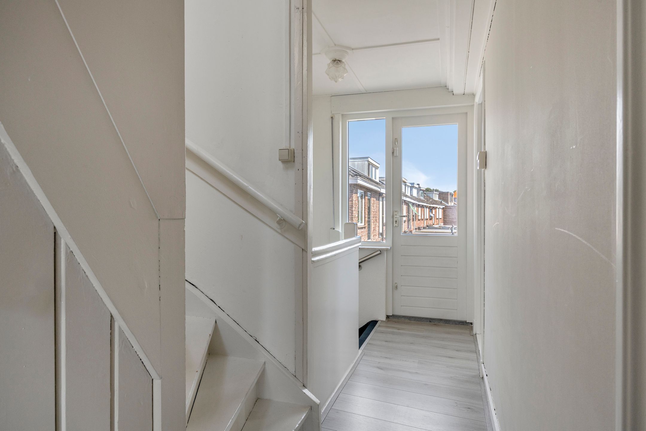 Photo 18 of Van Berkumstraat 17