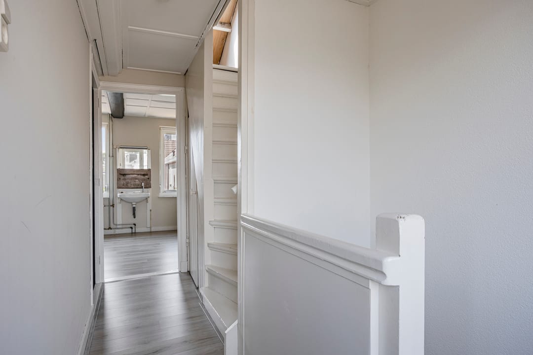 Photo 17 of Van Berkumstraat 17