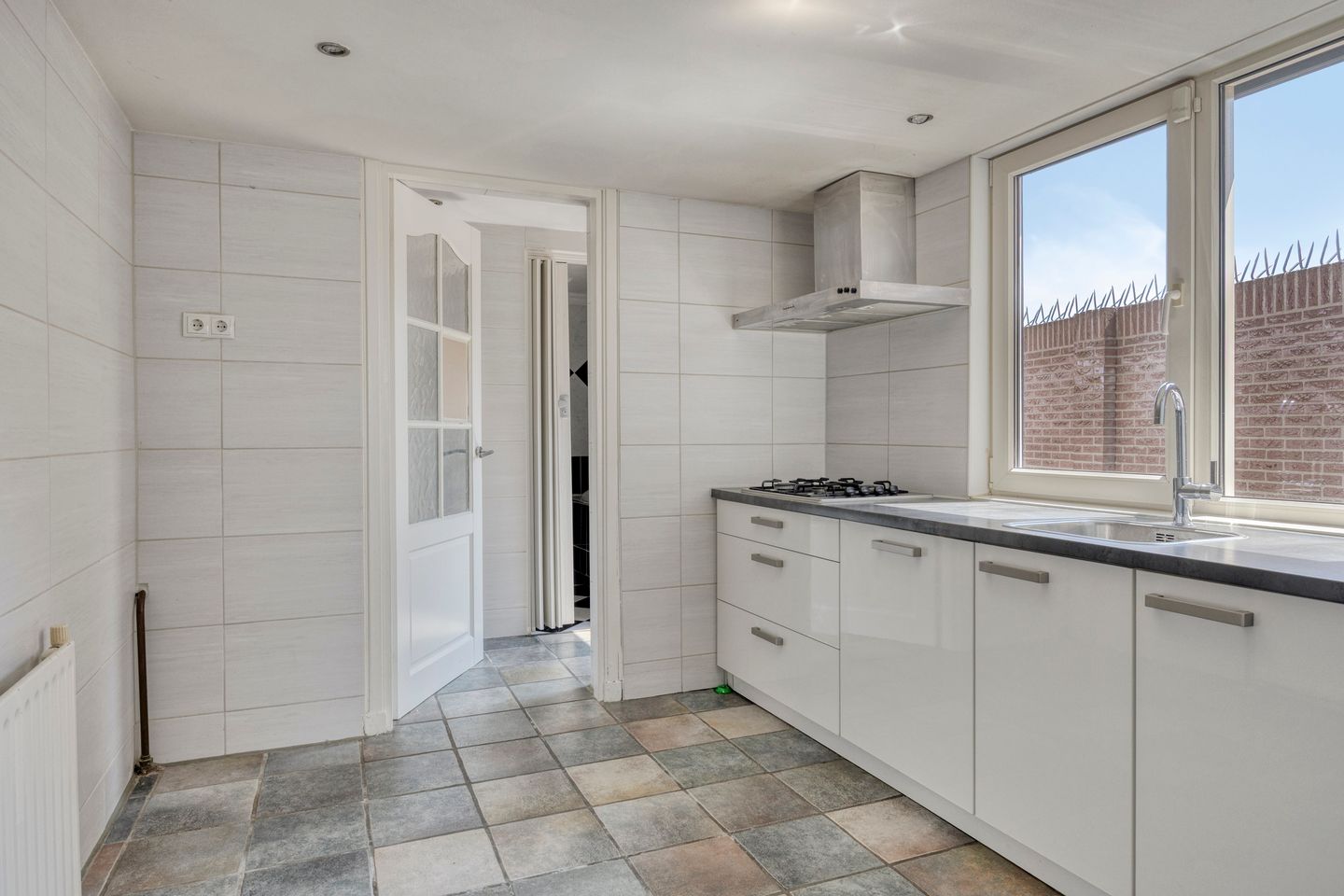 Photo 10 of Van Berkumstraat 17