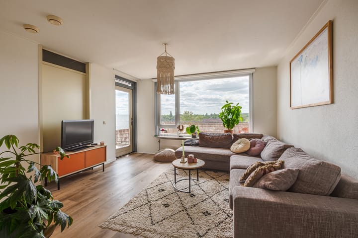 Appartement te koop: Eemborg 423, Baarn
