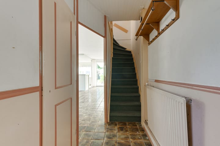 Hoekwoning te koop: Pal Maleterstraat 13, Leiden