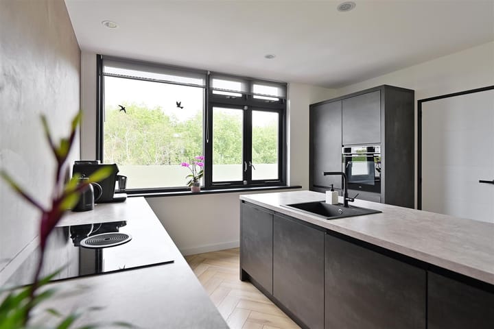 Appartement te koop: Geert Grootelaan 83, Hilversum