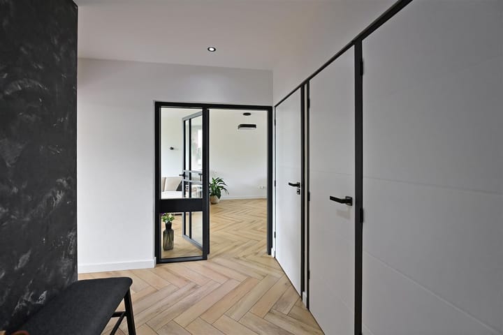 Appartement te koop: Geert Grootelaan 83, Hilversum