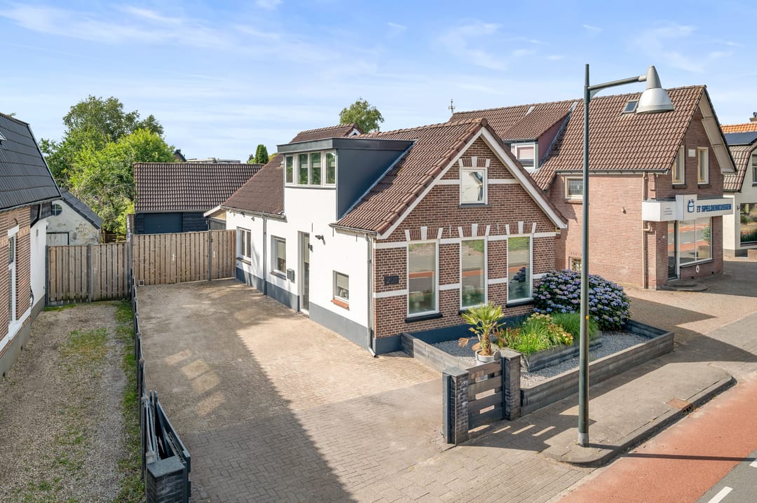 Photo 43 of Asselsestraat 207