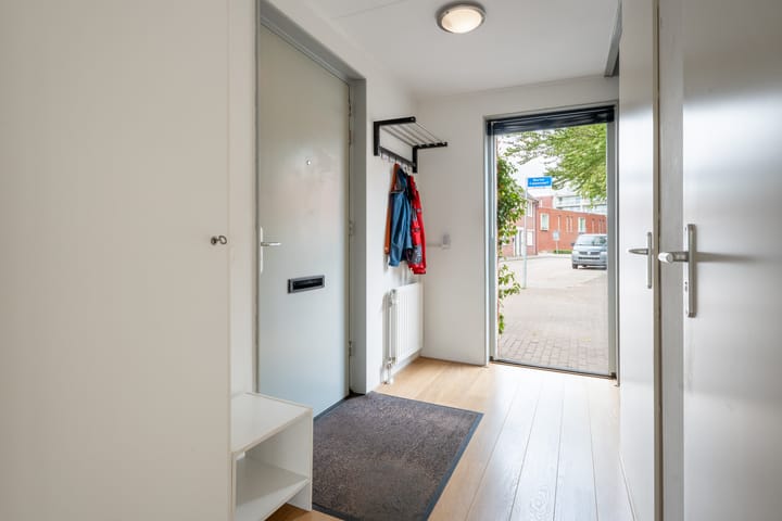 Hoekwoning te koop: Robert Fruinstraat 6, Tilburg