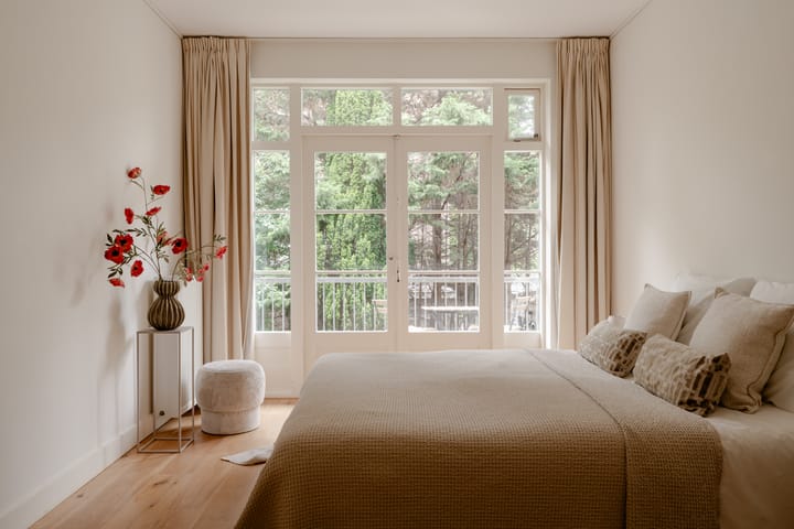 Appartement te koop: Van Tuyll van Serooskerkenweg 136-1, Amsterdam