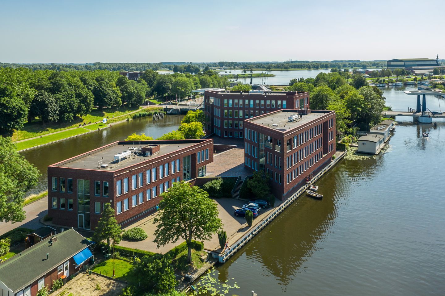 View photo 1 of Kleine Landtong 27