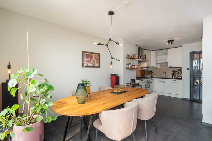 Foto 4 van Veelzigtstraat 19
