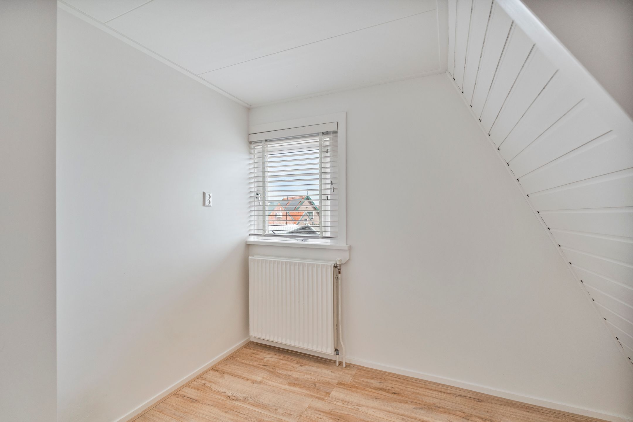Photo 33 of Zwinstraat 14