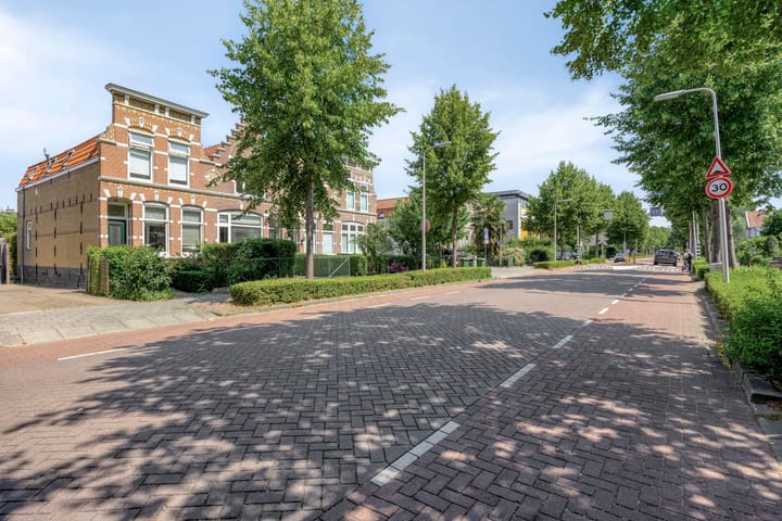 Foto 5 van Graaf Florisweg 55