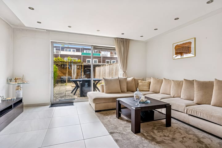 Tussenwoning te koop: Gerard Terborchstraat 3, Almere