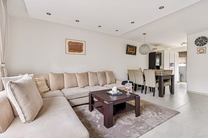 Tussenwoning te koop: Gerard Terborchstraat 3, Almere