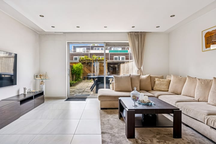 Tussenwoning te koop: Gerard Terborchstraat 3, Almere