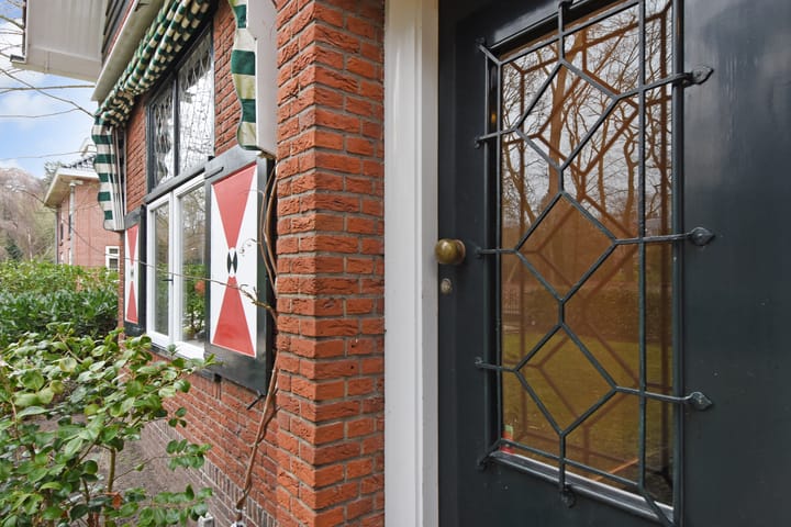 Twee-onder-één-kap te huur: Eikenhorstlaan 3, Wassenaar