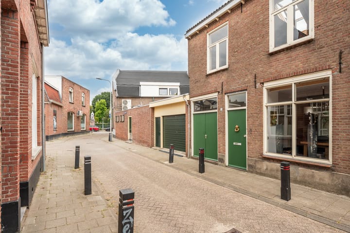 Hoekwoning te koop: Sint Annastraat 2, Tilburg