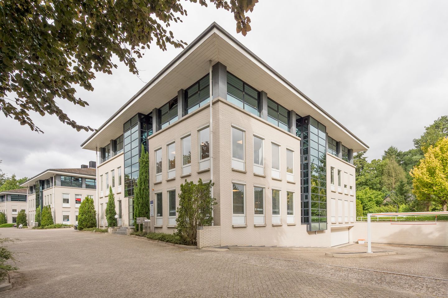 View photo 1 of Oude Utrechtseweg 16-40