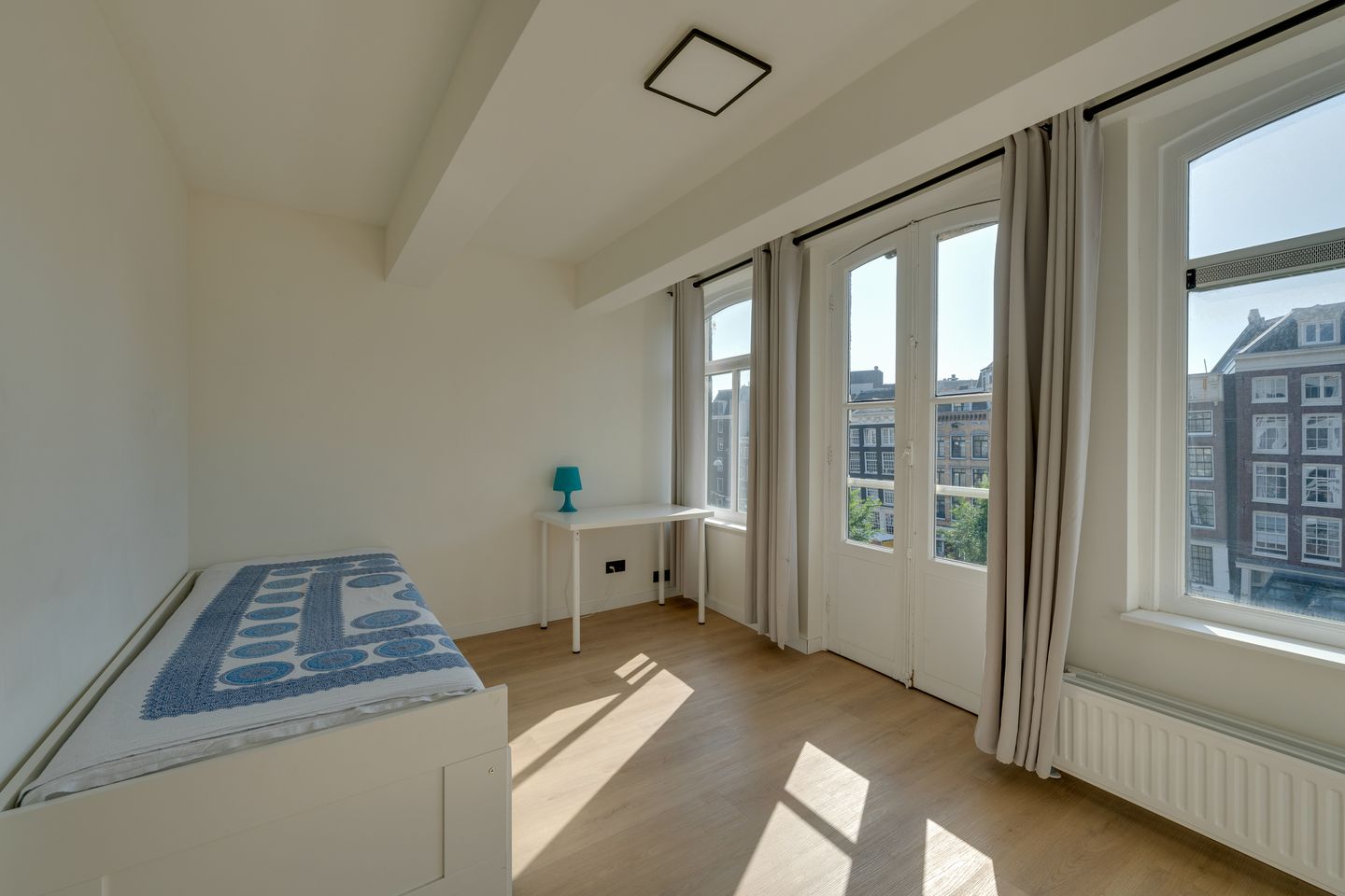 Foto 14 van Nieuwezijds Voorburgwal 82-3