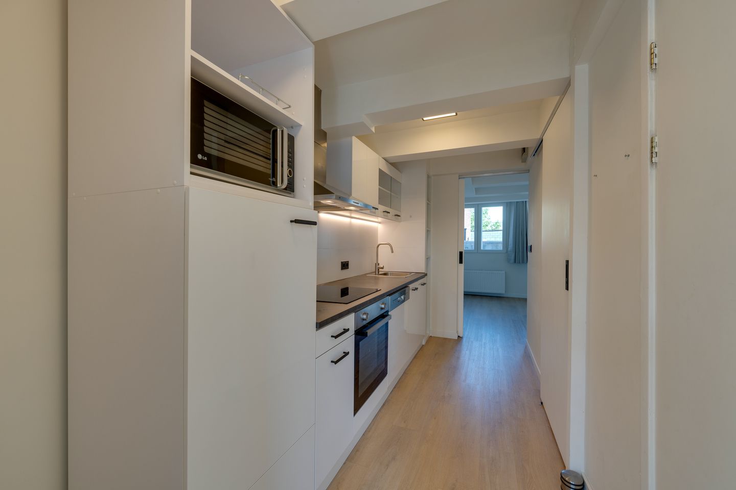 Foto 10 van Nieuwezijds Voorburgwal 82-3